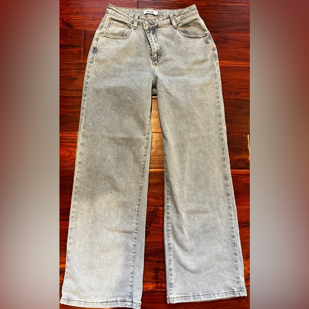 Women's Gray Straight Leg Pants